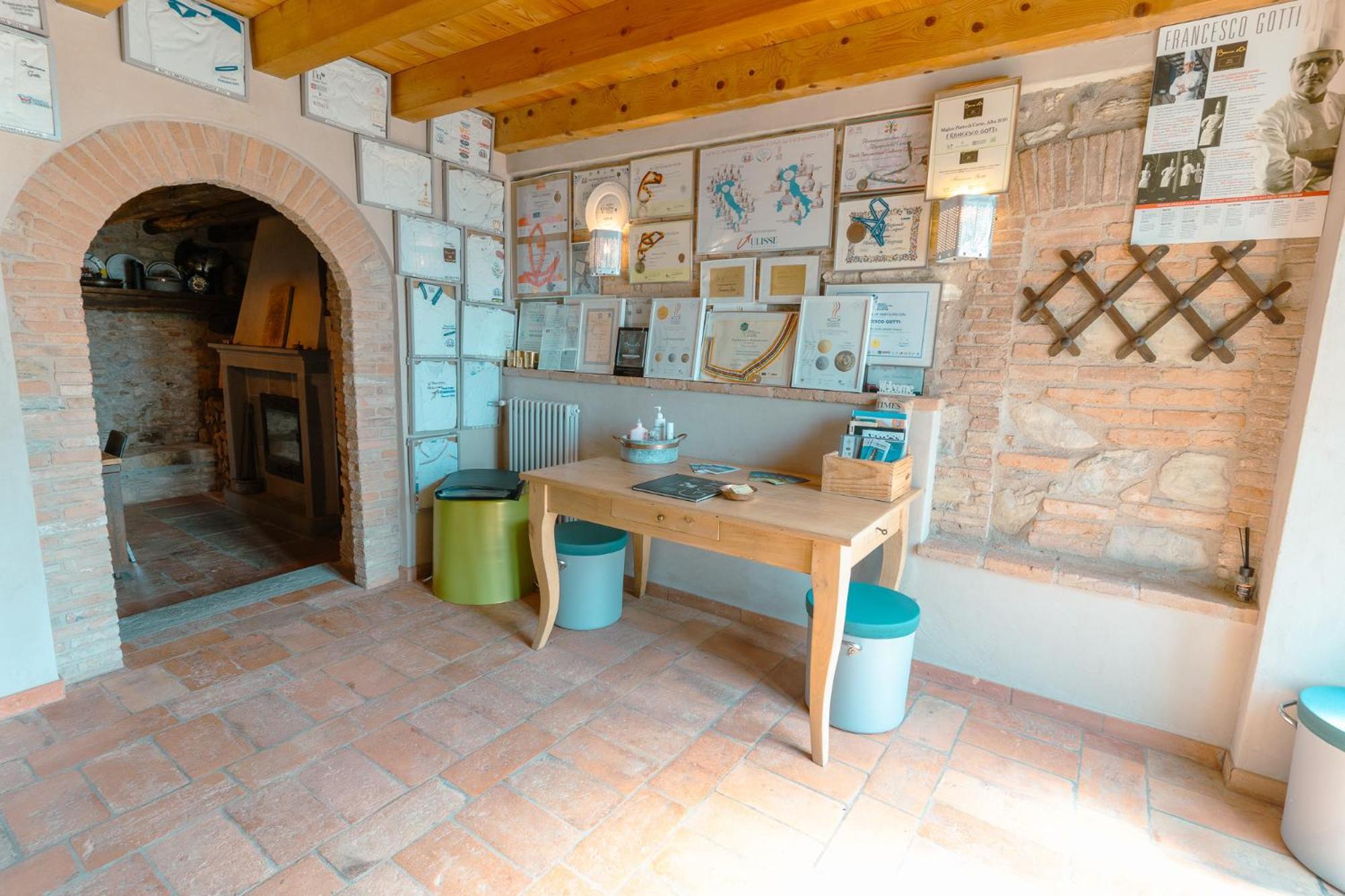 B&B La Pentola Dei Sogni Сканцорошате Экстерьер фото