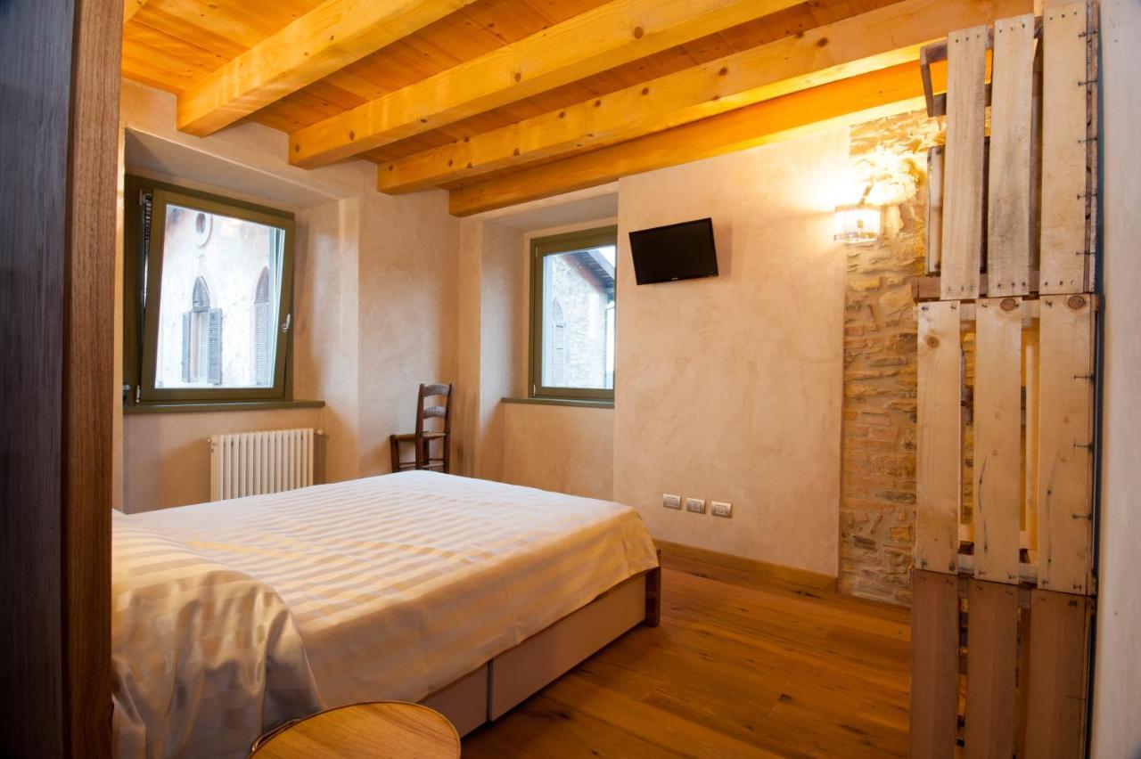 B&B La Pentola Dei Sogni Сканцорошате Экстерьер фото